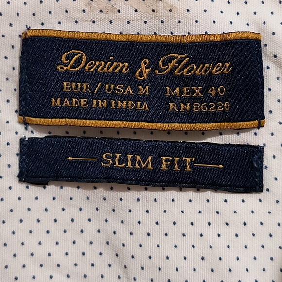 Demin & Flower Men's Medium White Button Down Shirt - Picture 10 of 11